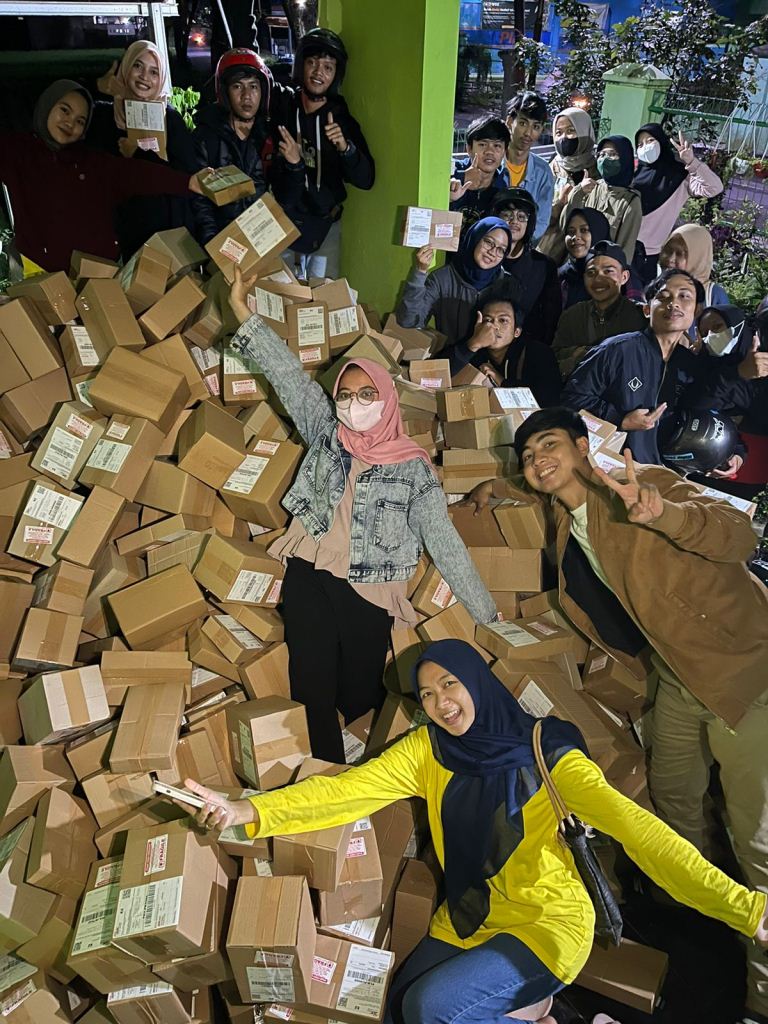 Dua Pemuda Tasikmalaya Ini Sukses Berdayakan Warga Olah Singkong Jadi Makanan Ringan